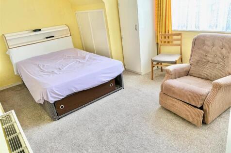 bed1.jpg