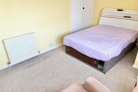 bed1a.jpg