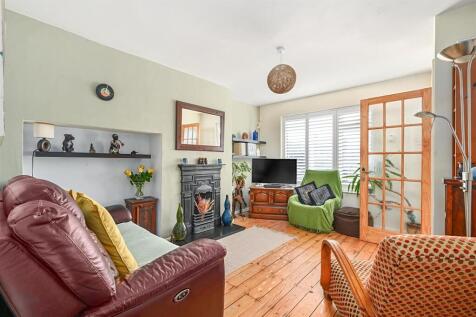 North Road, Portslade BN41 (11).jpg