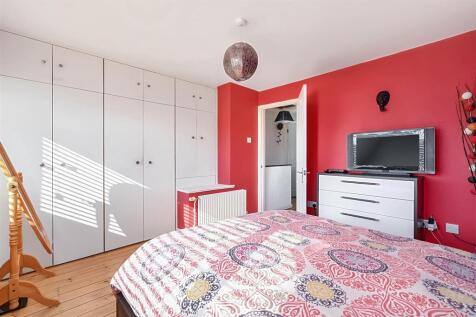 North Road, Portslade BN41 (16).jpg