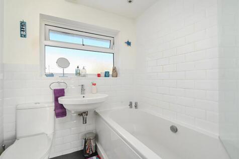North Road, Portslade BN41 (19).jpg
