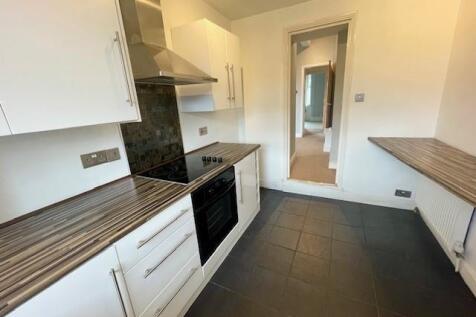 Kitchen 1.jpg