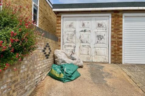 Garage Driveway.jpg