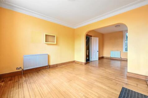 Old Shoreham Rd, BN41 (11).jpg