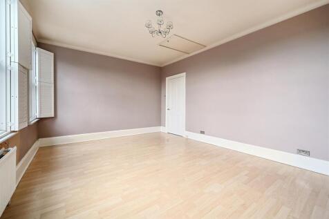 Old Shoreham Rd, BN41 (6).jpg