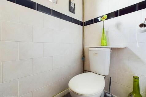Ground Floor Wc