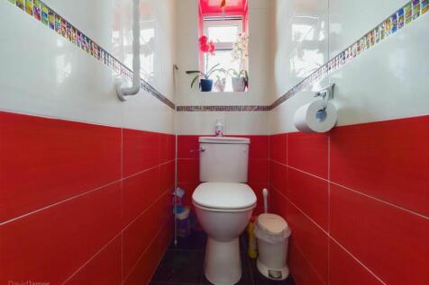 First Floor WC