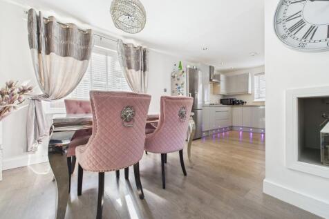 Lounge Area and Dining Room