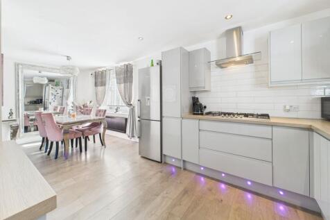 Kitchen through to Dining Area