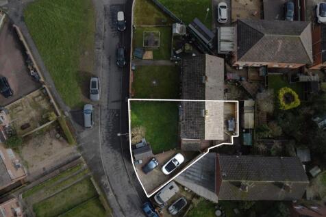 Drone of Plot