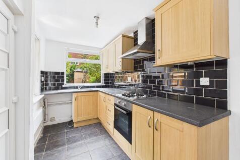 Dining/Kitchen