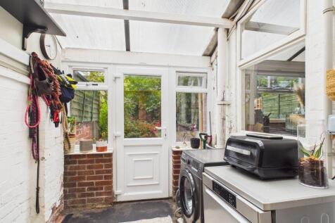 Lean-to/Utility