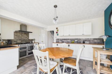 Open Plan Living/Dining/Kitchen