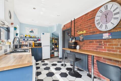 Breakfast Kitchen