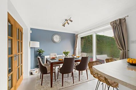 Dining Area (Virtually Furnished)