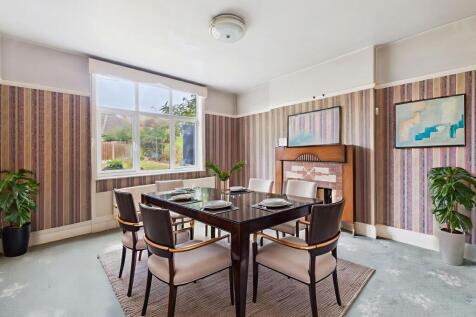 Dining Room (Virtually Furnished Ai)