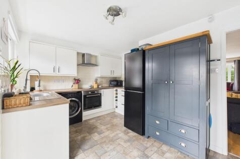 Dining/Kitchen