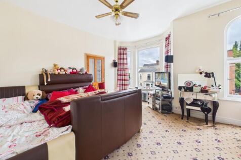 Bedroom Two (First Floor)