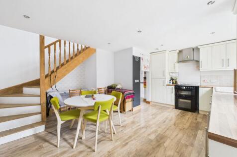 Dining/Kitchen