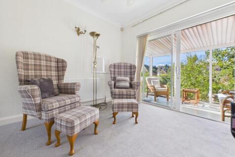 Lounge/Dining Room onto Conservatory