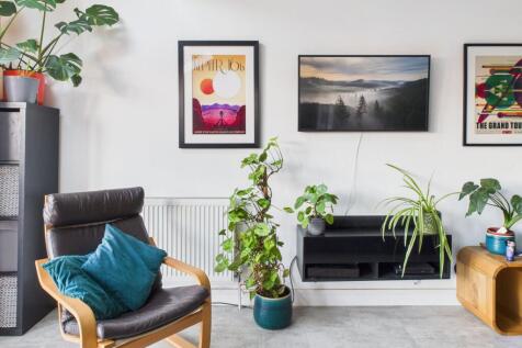 Open Plan Living/Kitchen