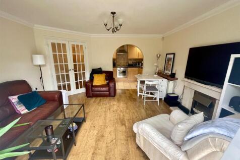 Lounge 2