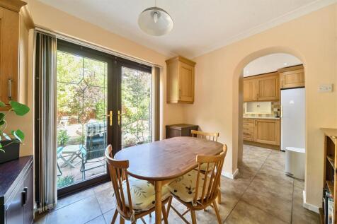 Breakfast Room