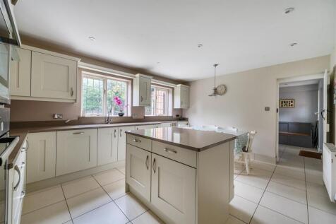 Kitchen/Breakfast