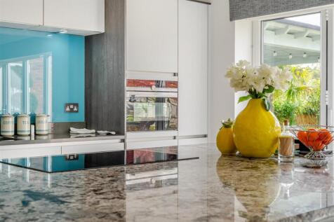 Kitchen/Living/Dining