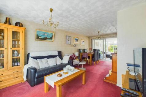 Lounge Dining Room