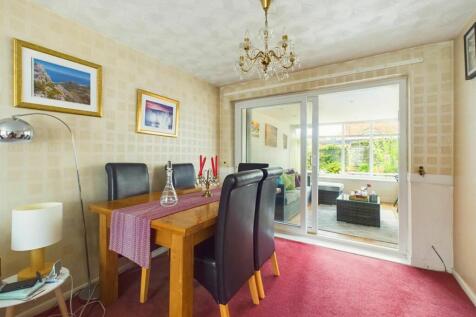 Lounge Dining Room