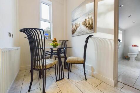 Breakfast Room
