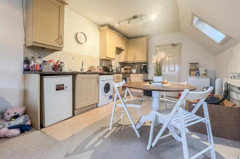 Living Kitchen Area