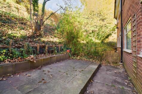 Rear Courtyard Area