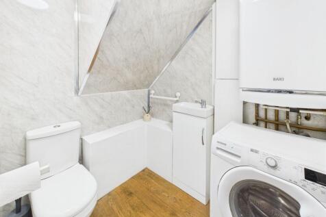 Ground Floor Wc