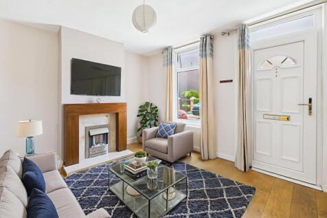 Lounge (Virtually Furnished)
