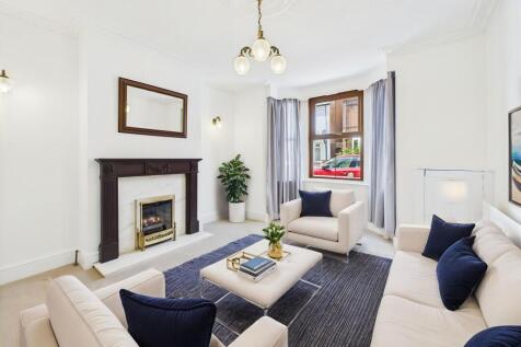 Lounge (Virtually Furnished)