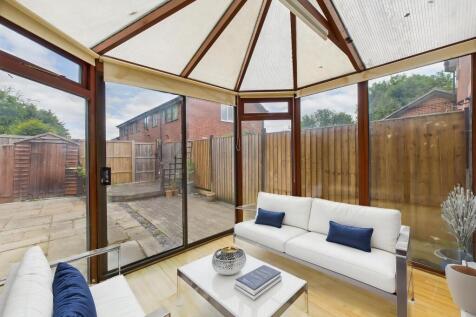Conservatory (Virtually Furnished Ai)