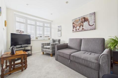 Sitting Room/Family Room/Occasional Bedroom