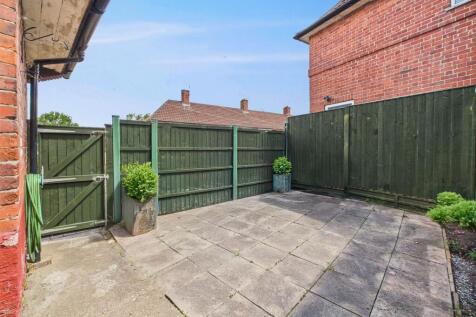 Rear Courtyard