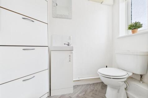 Ground Floor Wc