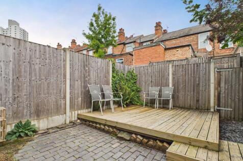 Rear Courtyard Garden