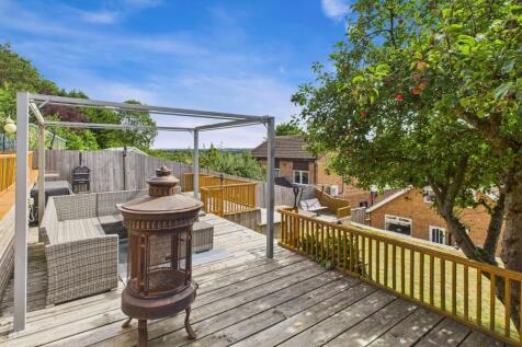 Rear Decking Area