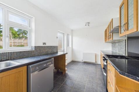 Dining/Kitchen