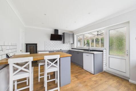 Dining/Kitchen