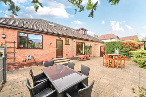 1357616-4-68e3b19...