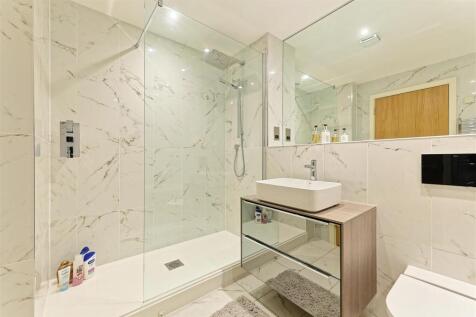 Wisley Penthouse_22.jpg