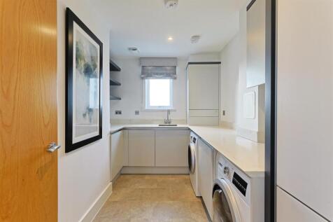 Wisley Penthouse_17b.jpg