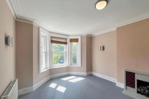 Living area.jpg
