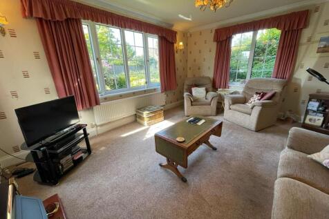 Living room.jpg